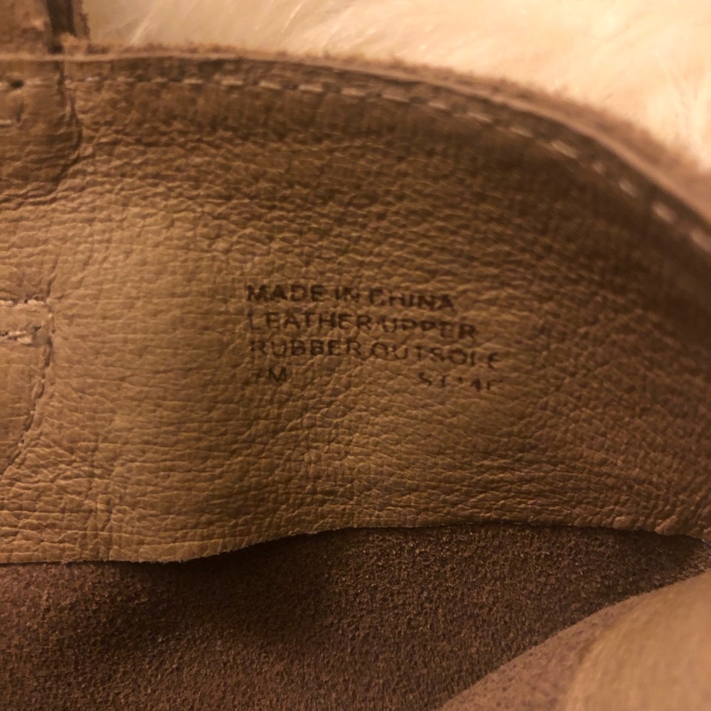 Knew boots - Picture 6 of 8